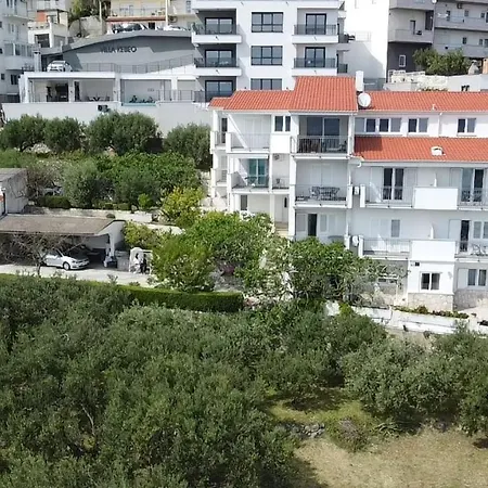 Nikola Skarica 1 Apartment